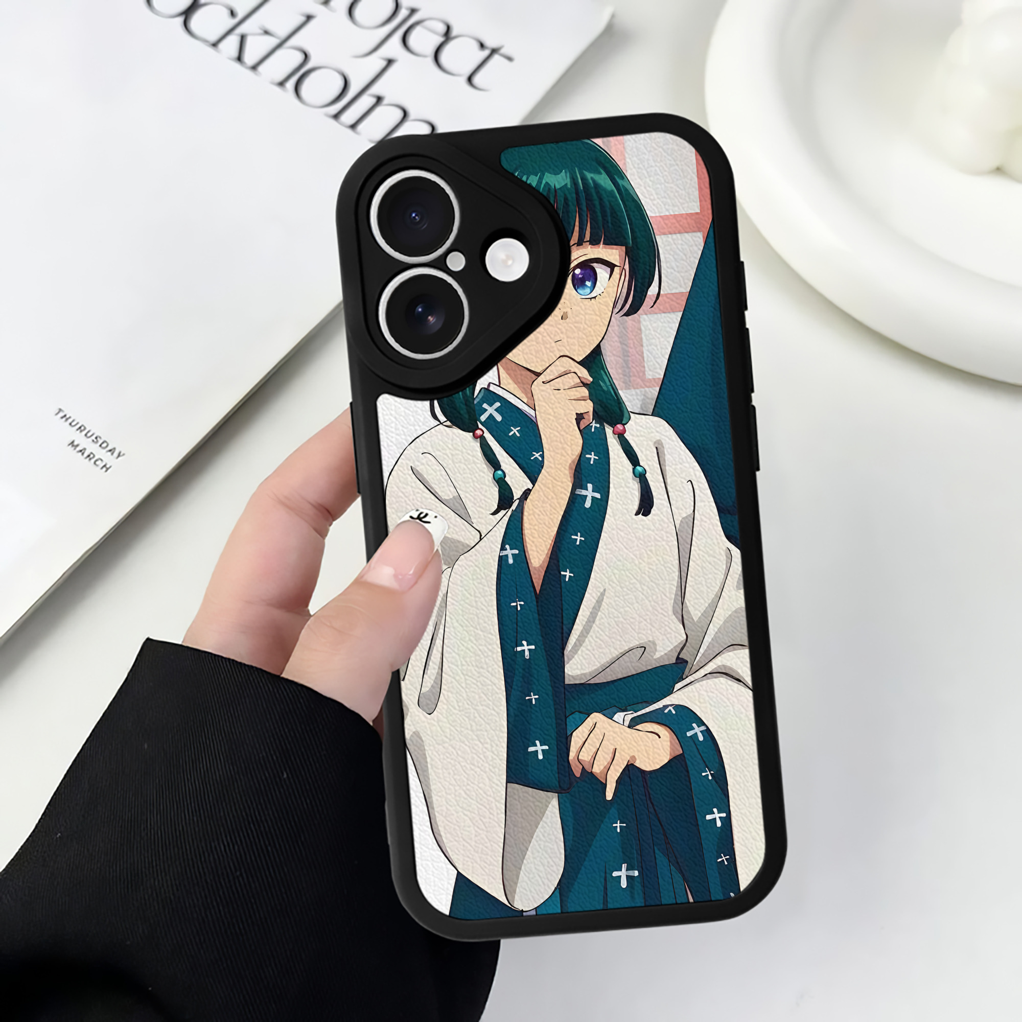 薬屋のひとりごと The Apothecary Diaries 【iPhone 16シリーズ対応】シリコンスマホケース（レザー調） 材質：シリコン
